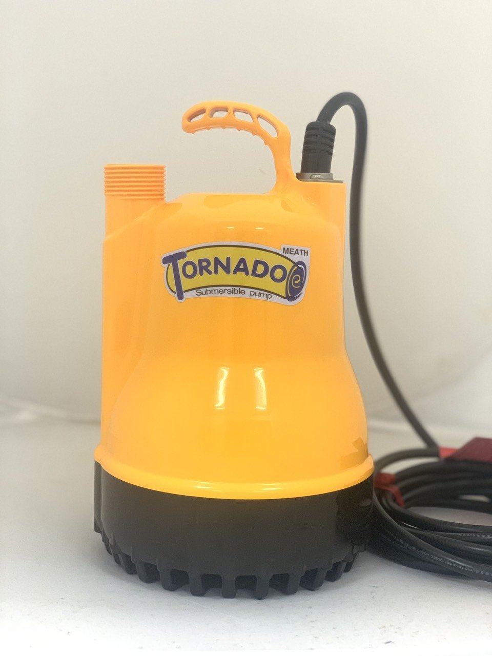 Máy bơm chìm nhựa Tornado MITSUBISHI